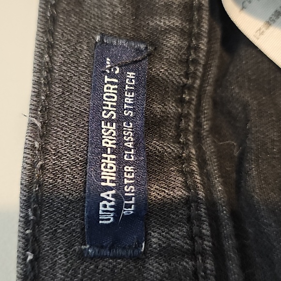 Hollister Size 8 Faded Black High Rise Jean Shorts - Picture 7 of 8